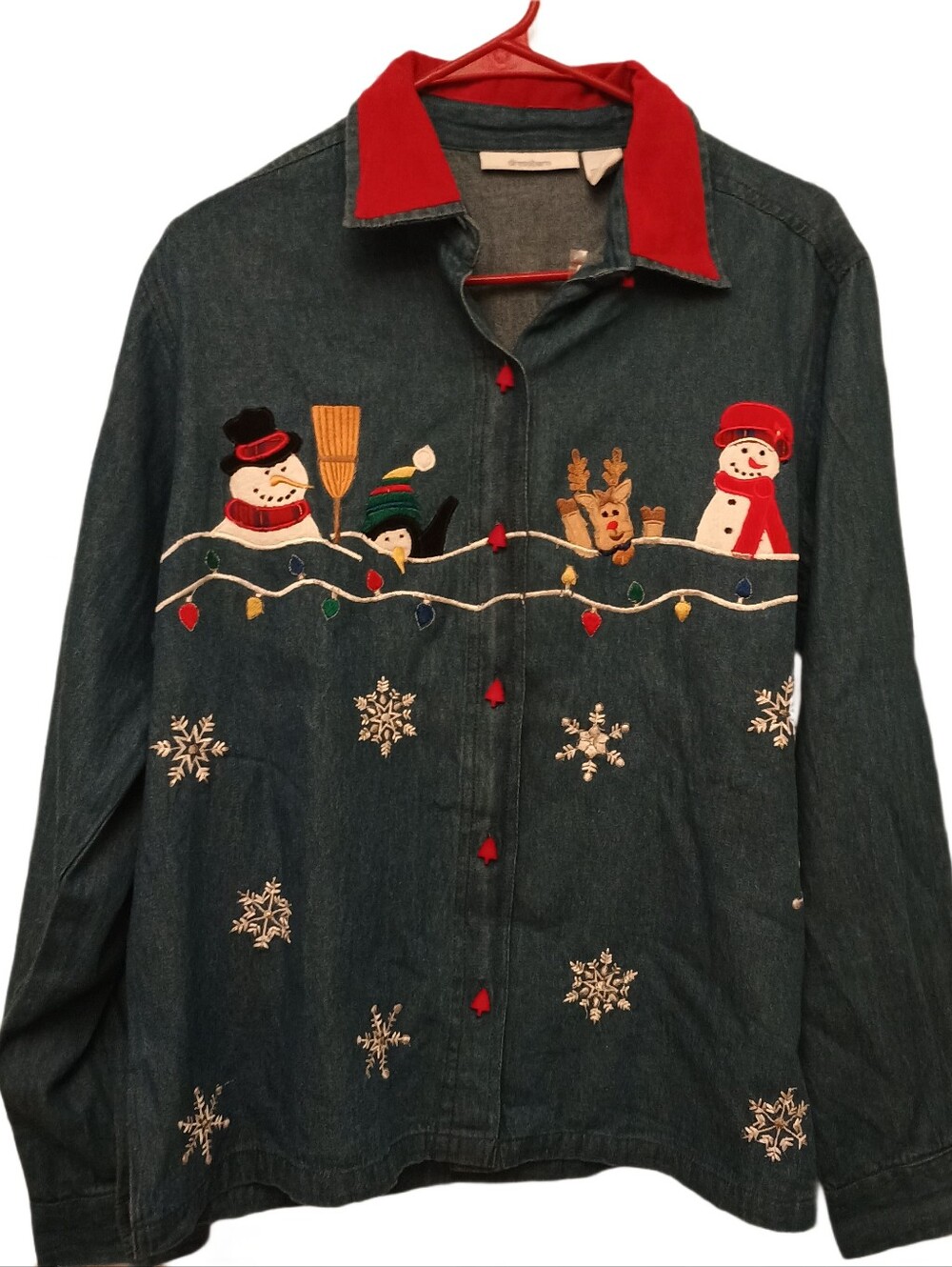 Vintage Dressbarn Christmas Embroidered Denim Button-Down Shirt • NWT Medium